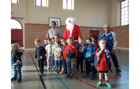 PAPA NOEL CHEZ LES BABY RUGBY